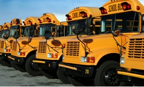 حافلات مدرسية
