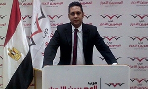 أحمد العنانى عضو الهيئة العليا لحزب المصريين الأحرار