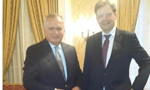 السفير محمد العرابى مع وزير الخارجية الالمانى
