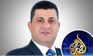 بكر أبو غريب عضو مجلس النواب و صورة شعار قناة الجزيرة 