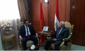 محافظ بورسعيد يلتقى رئيس مجلس إدارة شركة بورسعيد للسكر