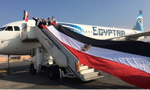 علم مصر يكسو الطائرة