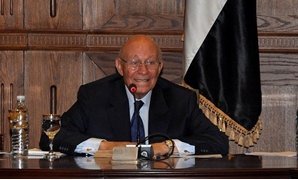 محمد فائق رئيس المجلس القومى 