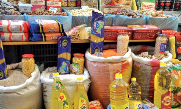 المواد الغذائية": استقرار أسعار السلع الاستراتيجية فى الأسواق الأسبوع  الماضى | برلمانى